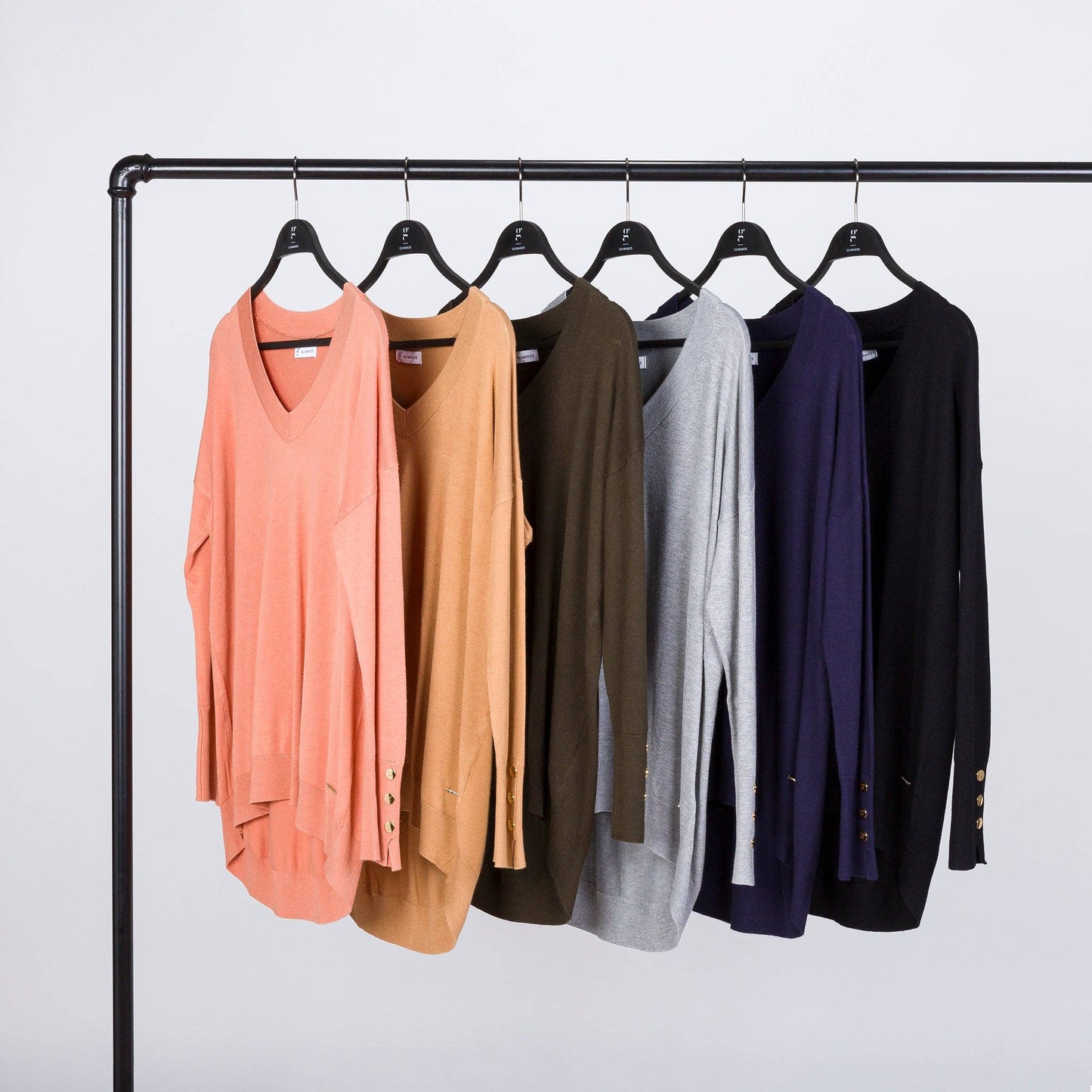 Maglia donna in viscosa con scollo a V