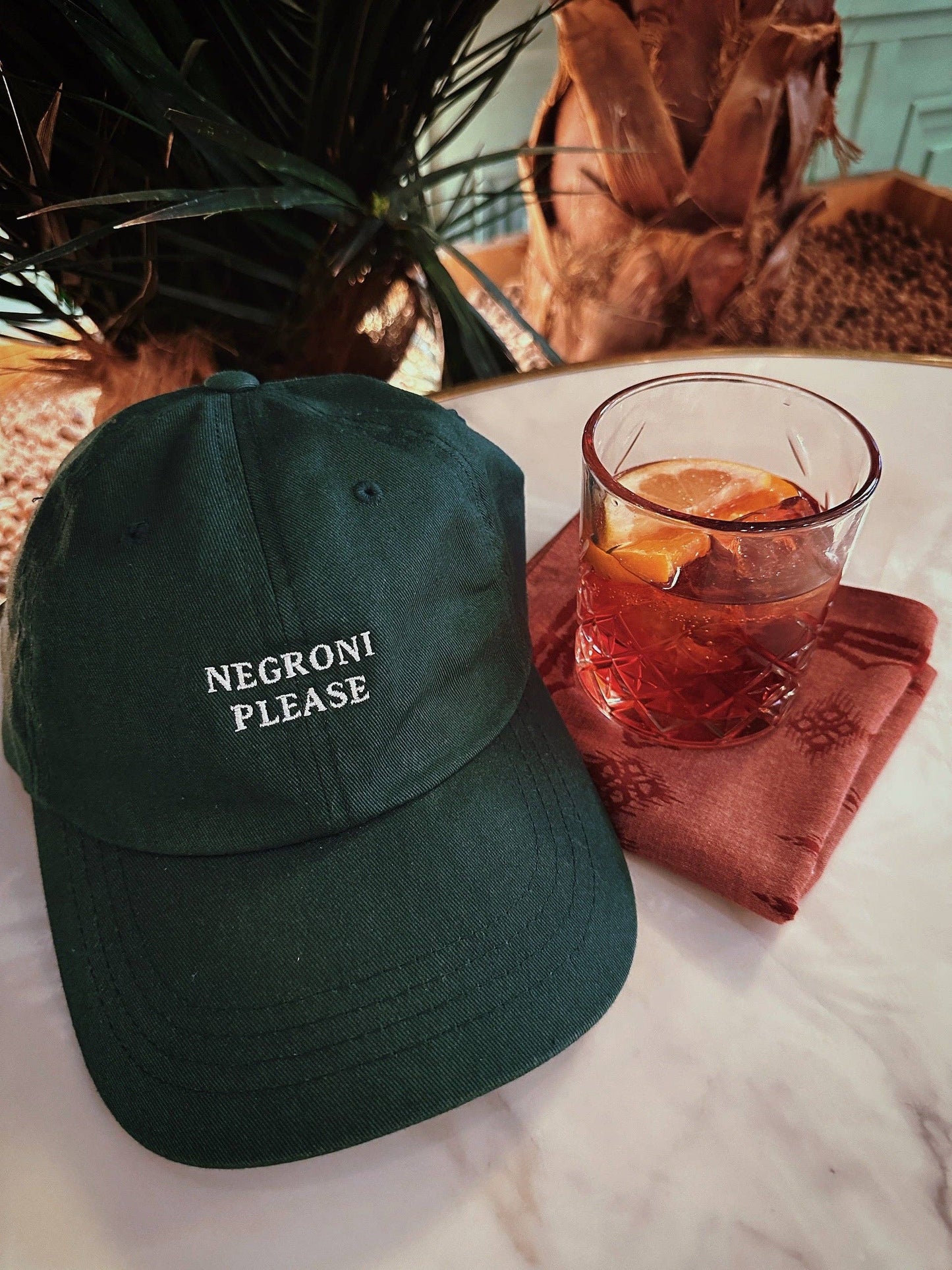 Cappellino Dad Hat ricamato “Negroni Please”