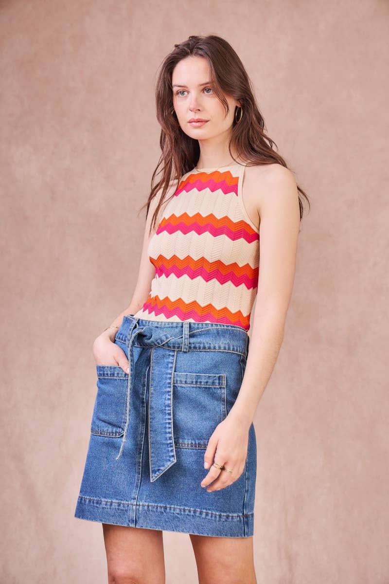 Top in maglia senza maniche a righe zigzag