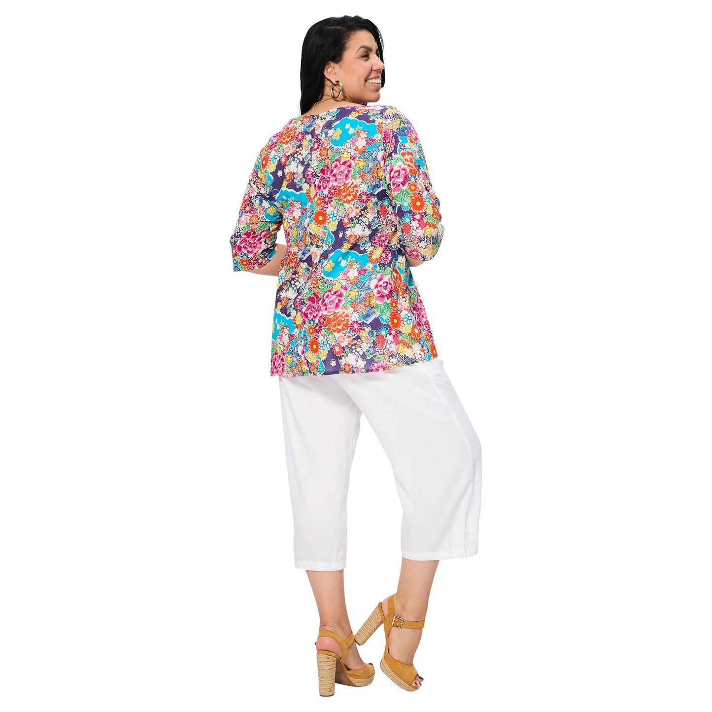 Camicetta estiva floreale multicolore con maniche 3/4