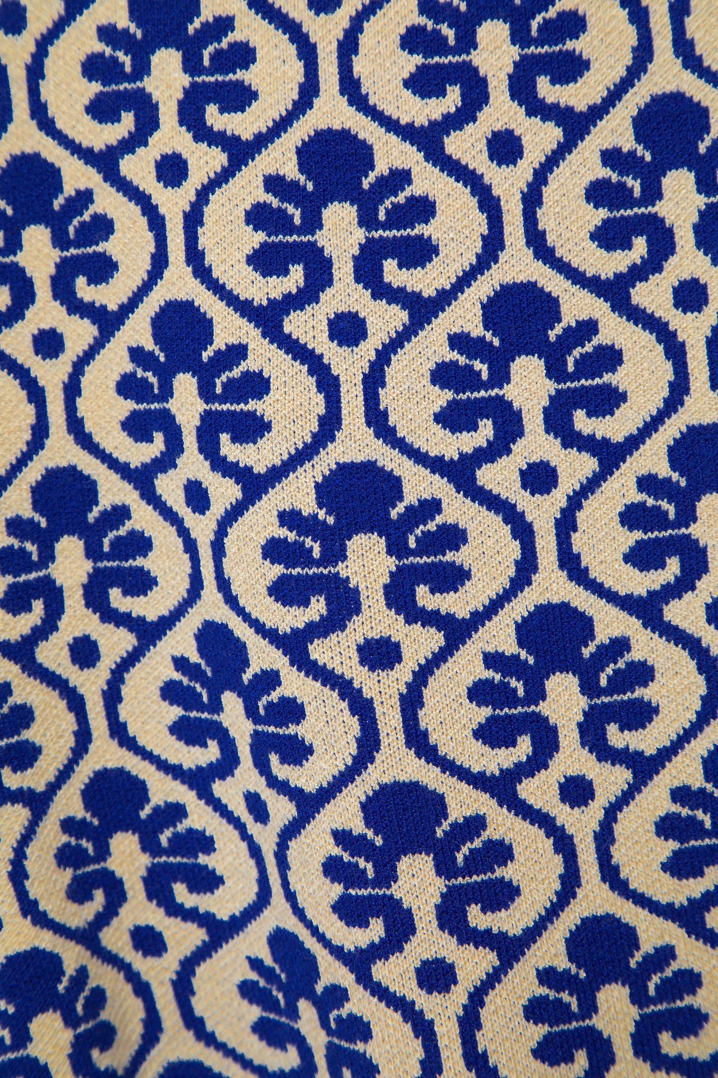 Pantaloni in maglia jacquard a motivo geometrico