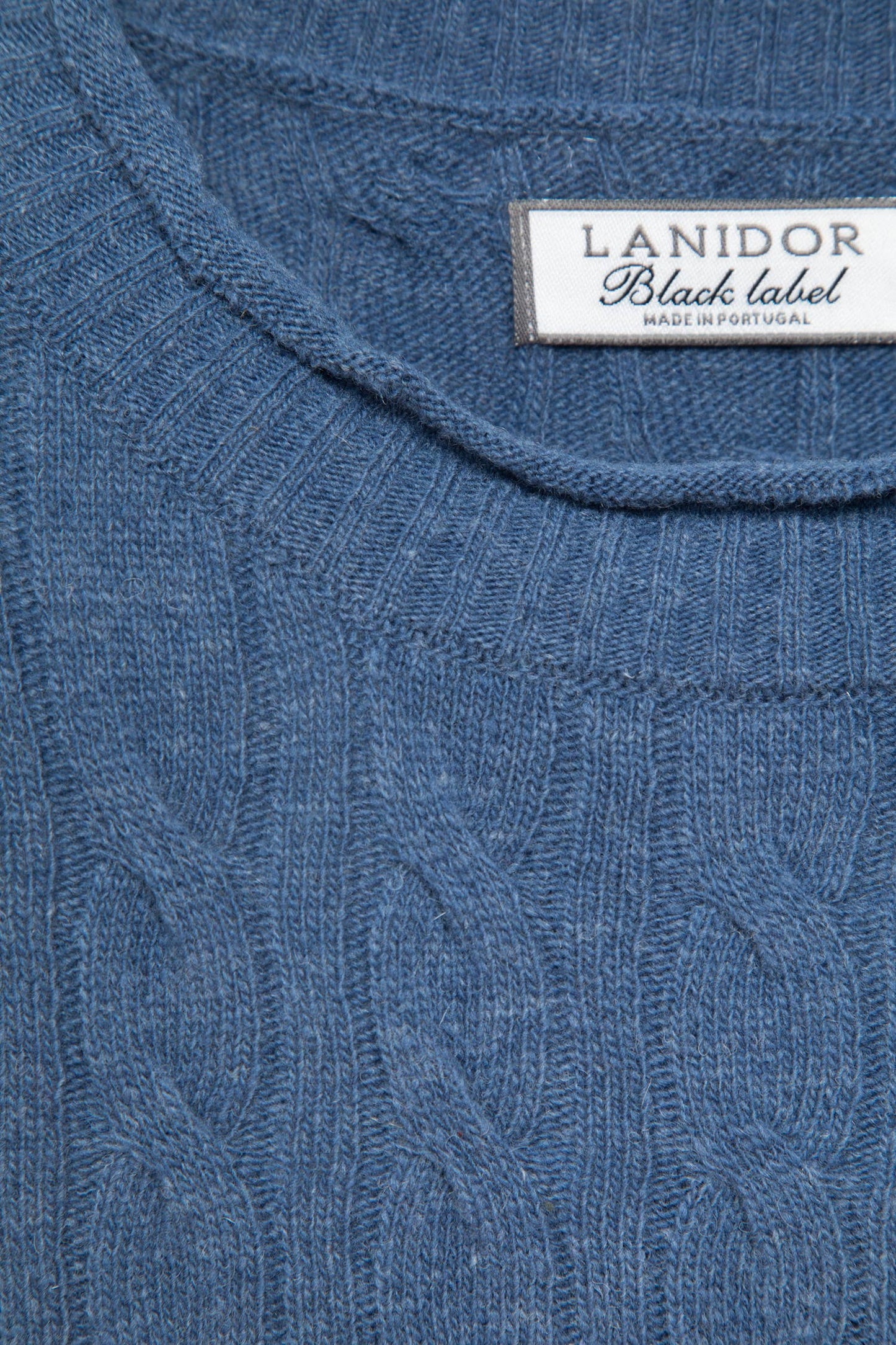 Maglione a maglia strutturata con trecce