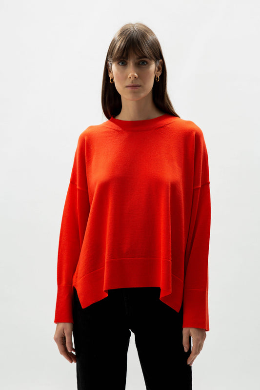 Pullover oversize girocollo in lana merino extra fine