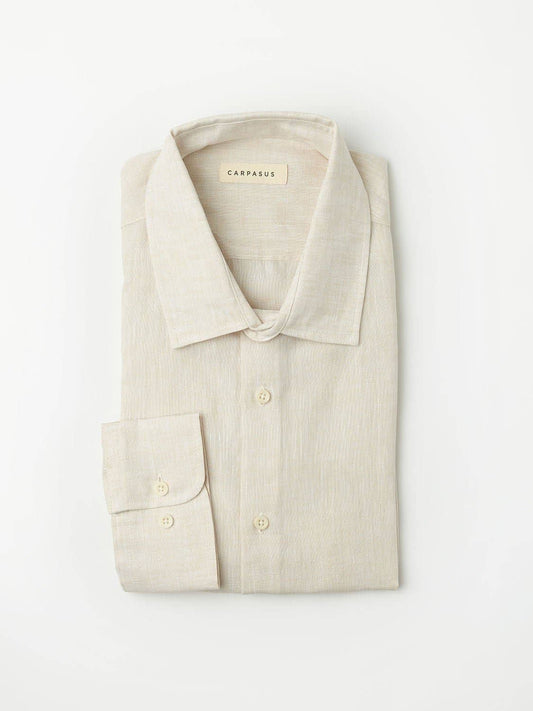 Camicia in lino sartoriale su misura in colore naturale