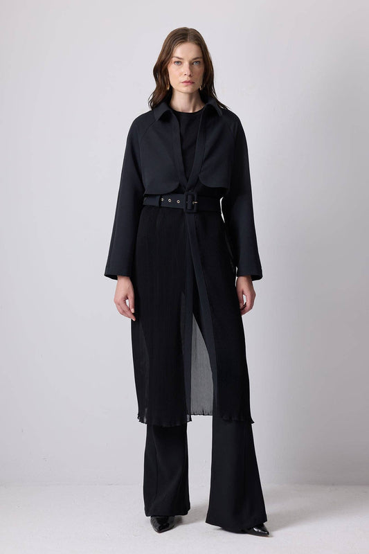 Giacca lunga in crêpe plissé nera