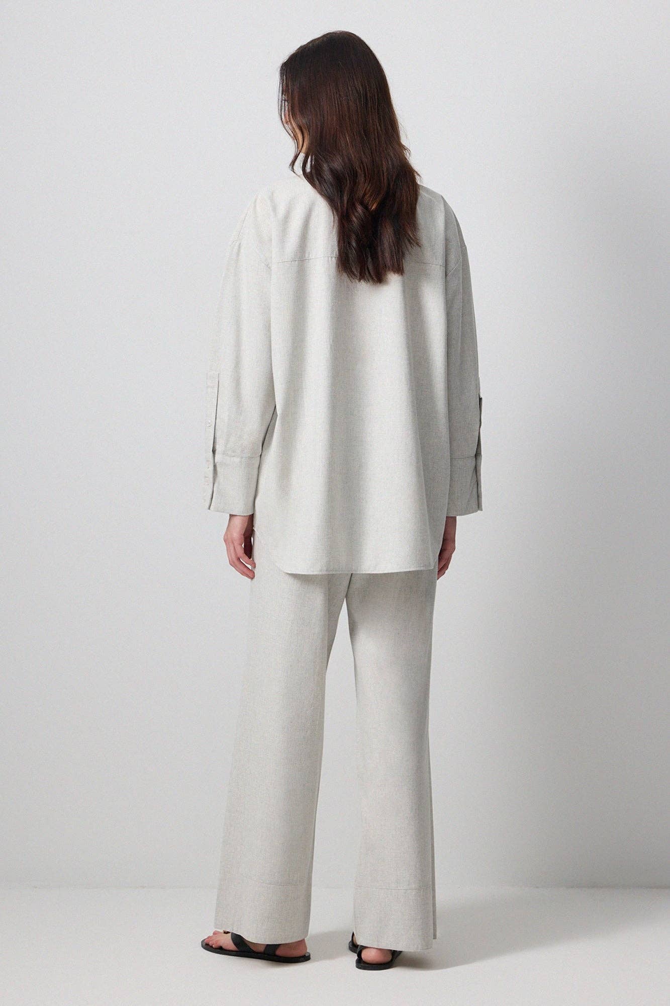 Set camicia e pantaloni melange in misto cotone