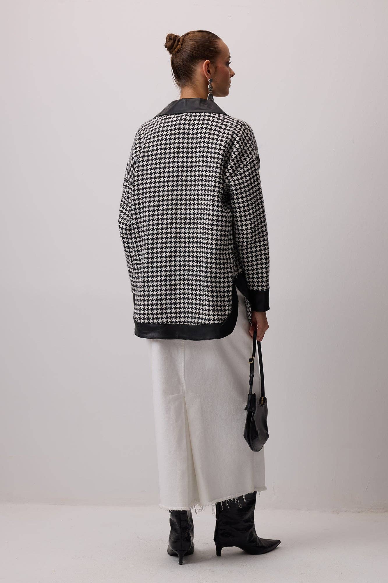 Camicia overshirt pied-de-poule con dettagli effetto pelle