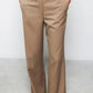 Pantaloni dritti minimal con tasche oblique