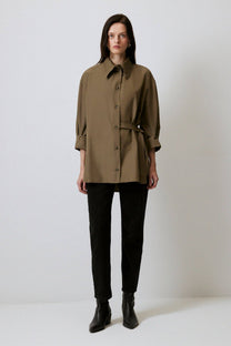 Camicia asimmetrica con cintura