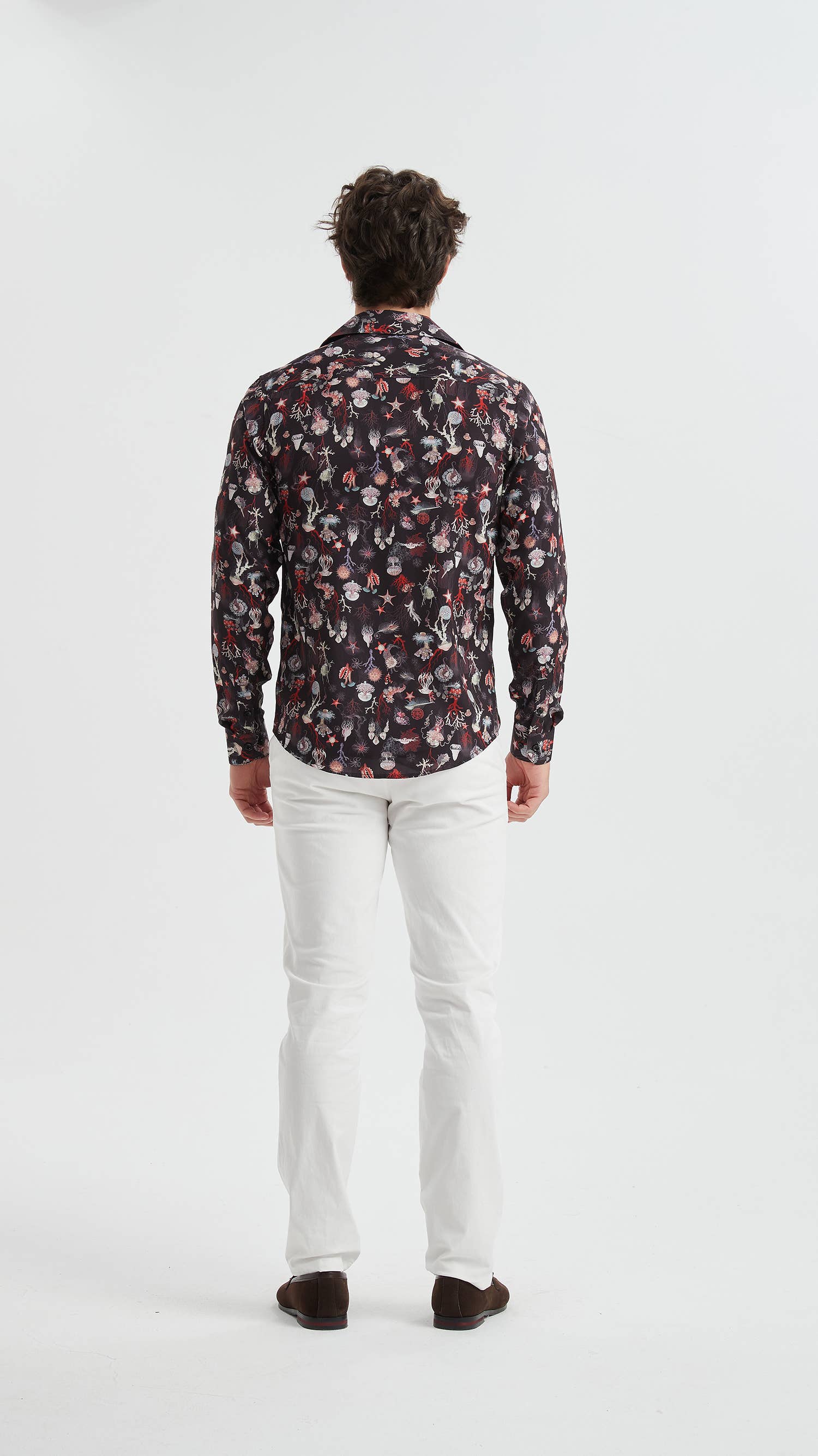 Camicia stretch aderente con stampa marina nera
