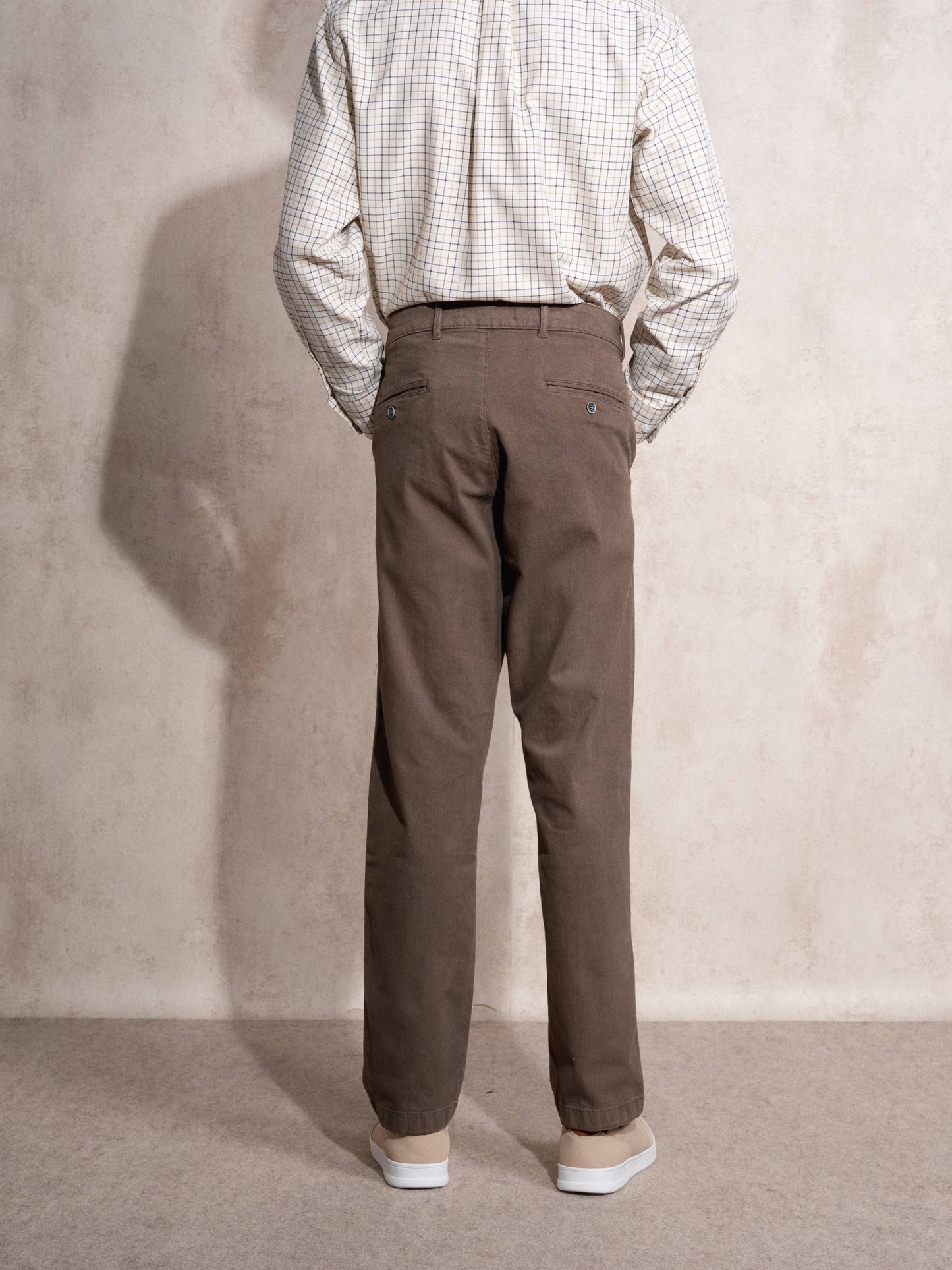 Pantaloni chino in cotone elasticizzato da uomo