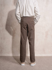 Pantaloni chino in cotone elasticizzato da uomo