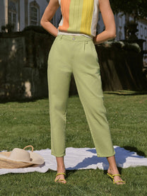 Pantaloni con pinces in cotone stretch a vita alta