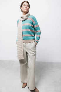Maglione a righe in maglia con girocollo