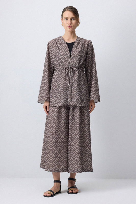 Set kimono e pantaloni culotte a fantasia