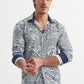 Camicia slim fit elasticizzata blu con stampa paisley