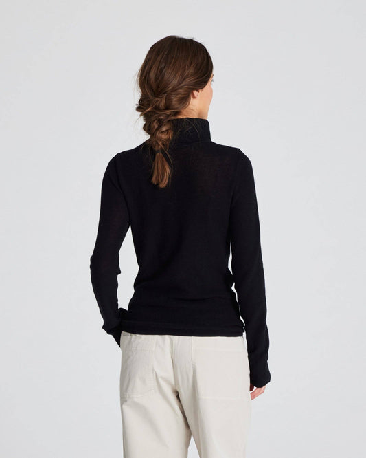 Maglia dolcevita a maniche lunghe in cotone biologico nera