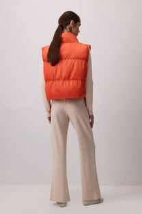 Gilet imbottito con zip