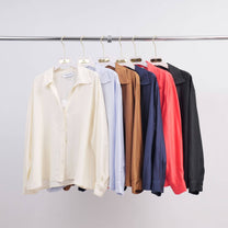 Camicia satinata in viscosa e seta