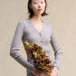 Cardigan scollo a V in lana merino extrafine