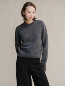 Maglione girocollo in puro cashmere