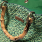 Borsa shopper intrecciata rustica con manici effetto bambù