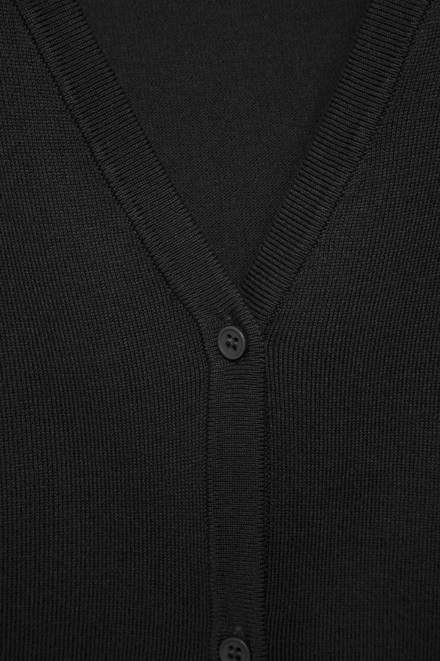 Cappotto cardigan in maglia liscia con cintura
