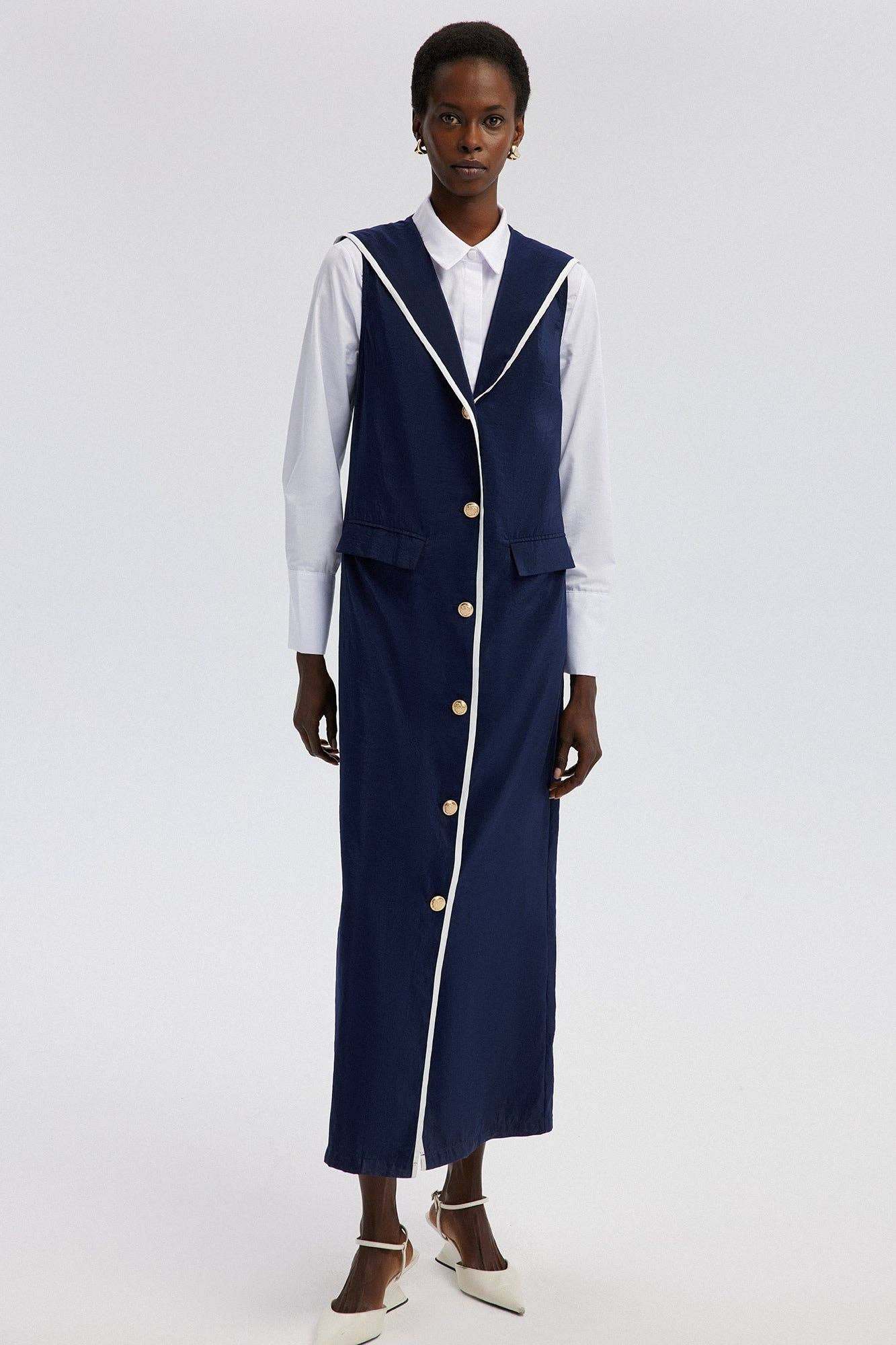 Abito maxi doppiopetto senza maniche blu navy