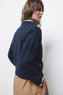 Maglione strutturato a maglia con girocollo