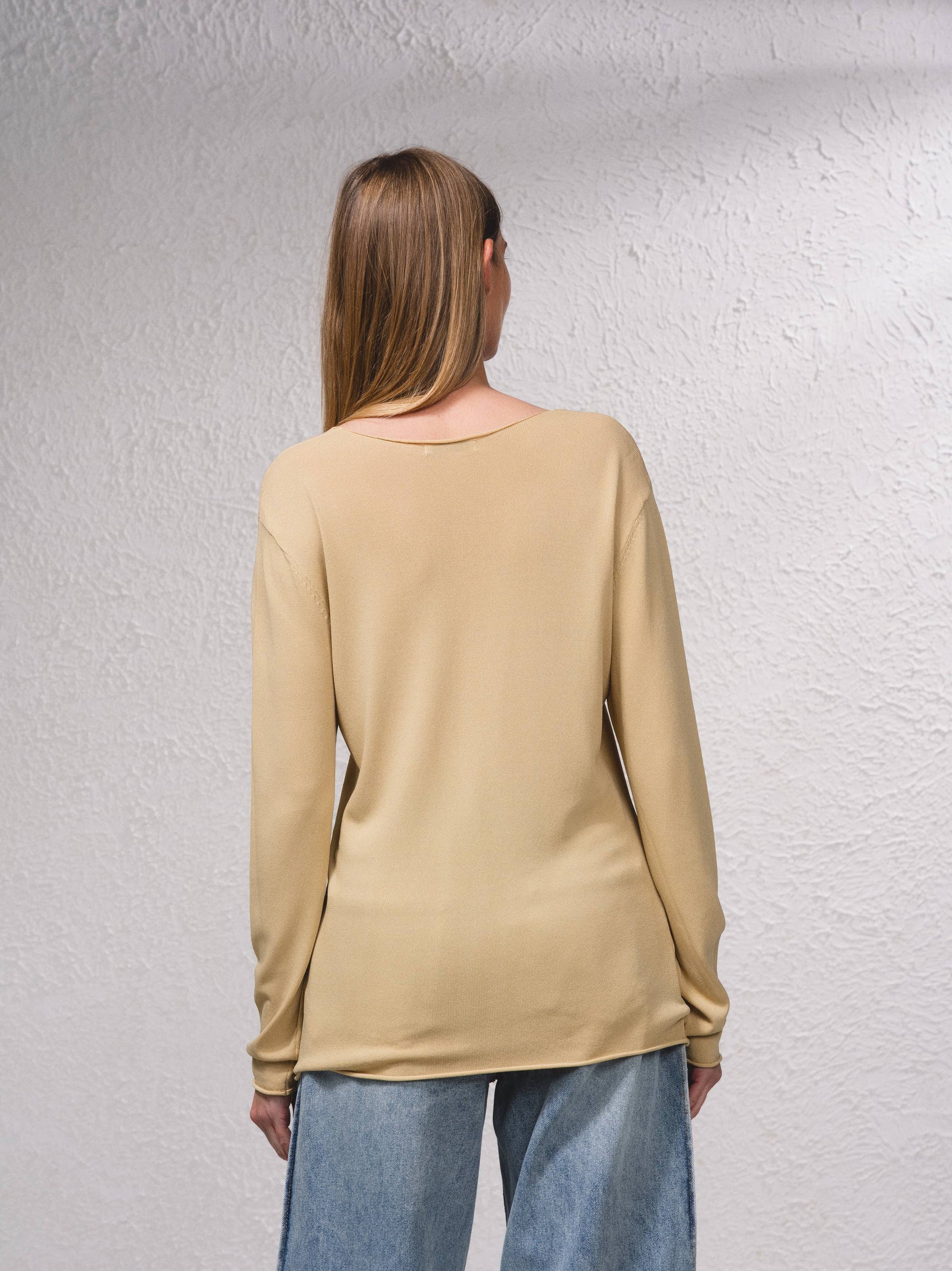 Maglione in maglia scollo a V senza cuciture