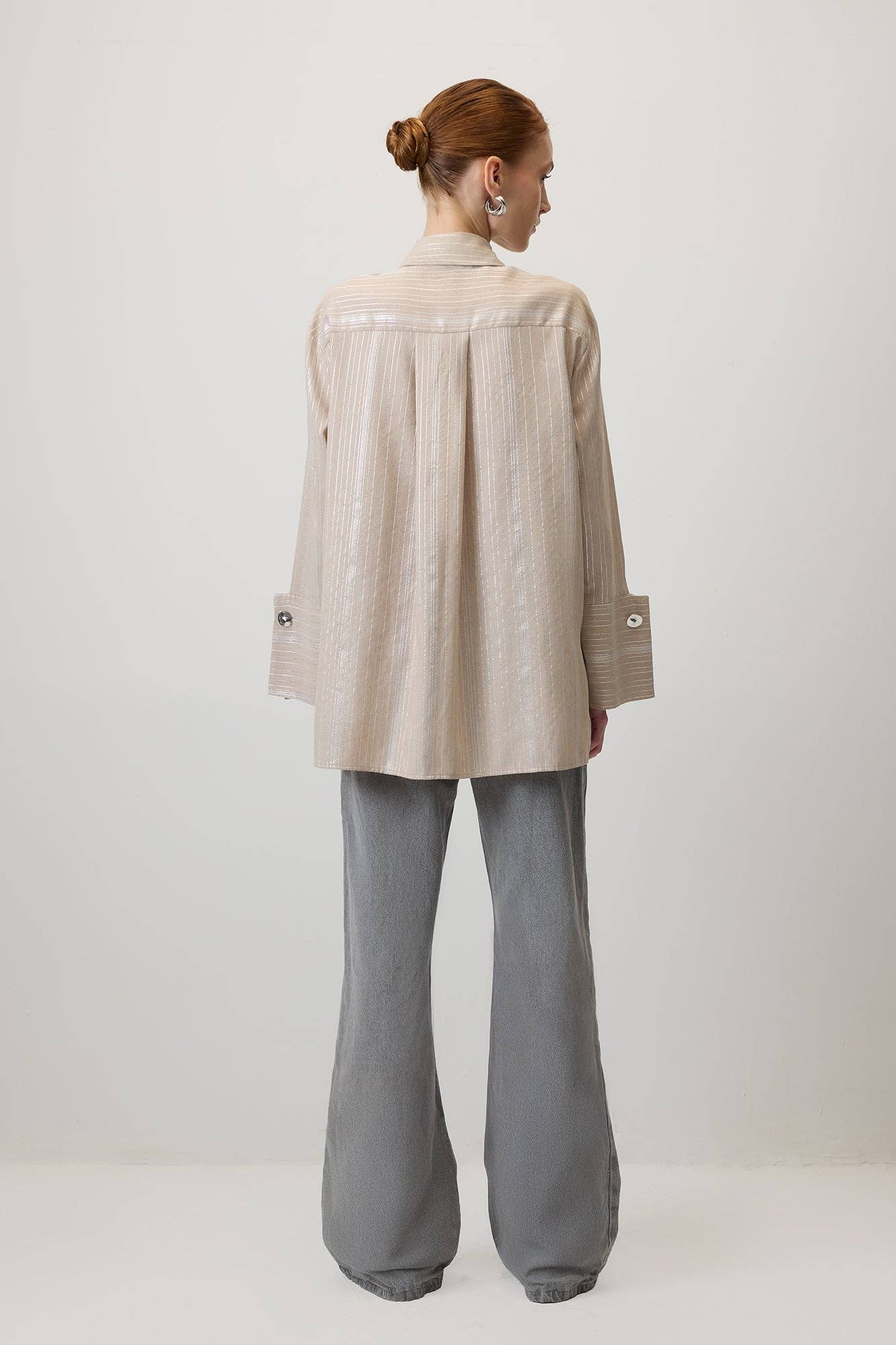 Camicia in viscosa a righe glitter crema