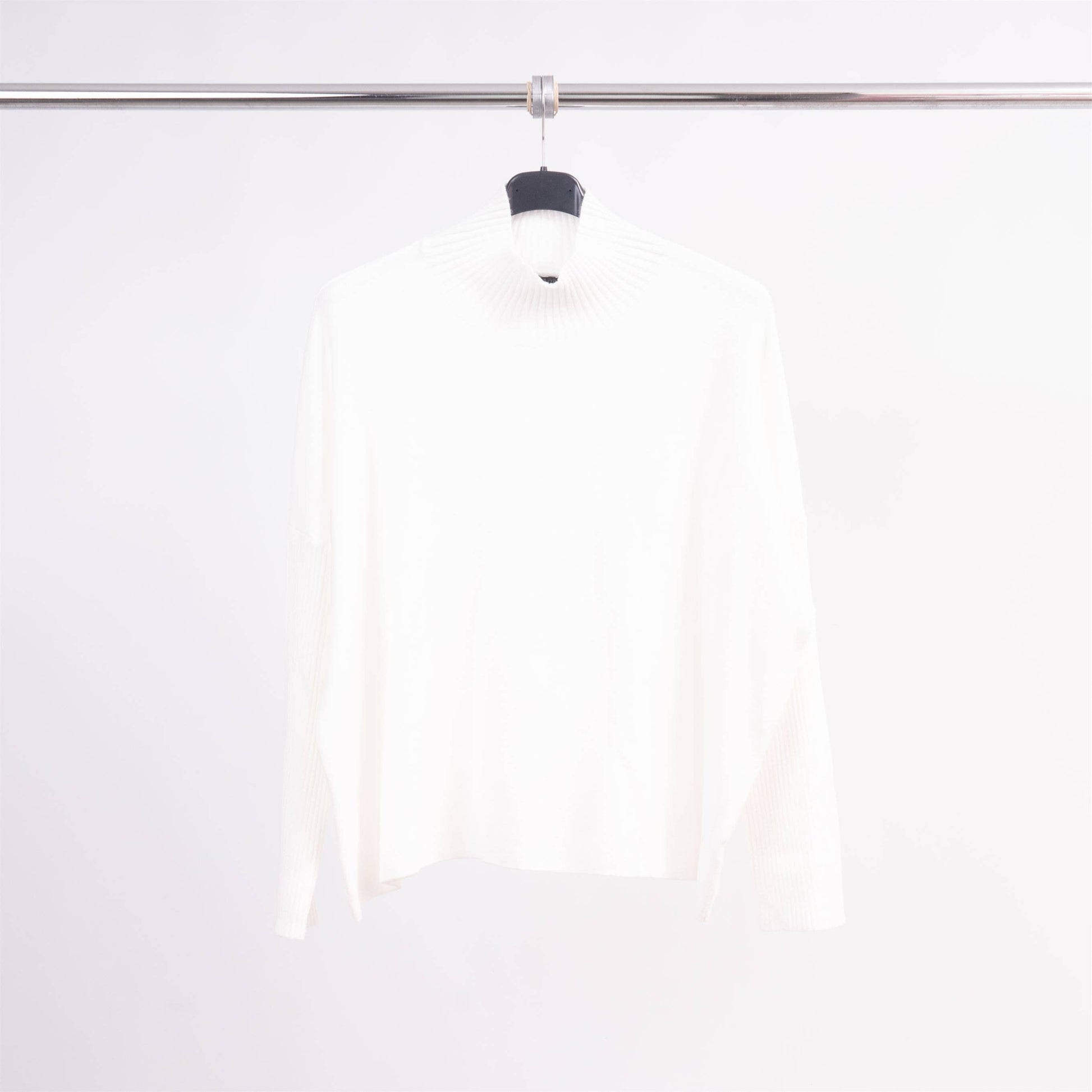 Maglione dolcevita in maglia morbida