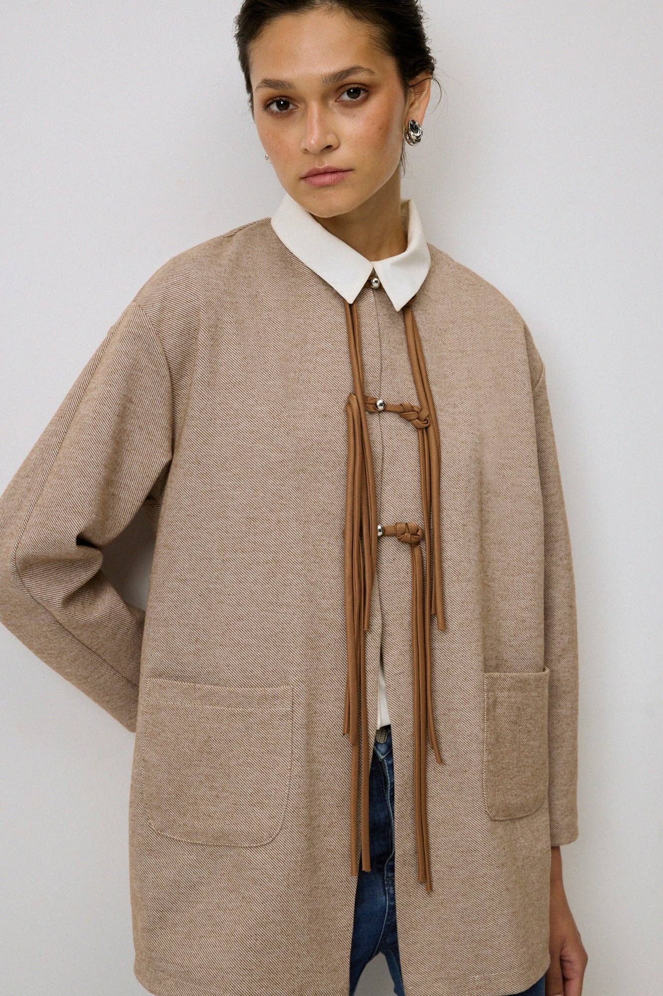 Giacca Cachet con dettaglio fiocco