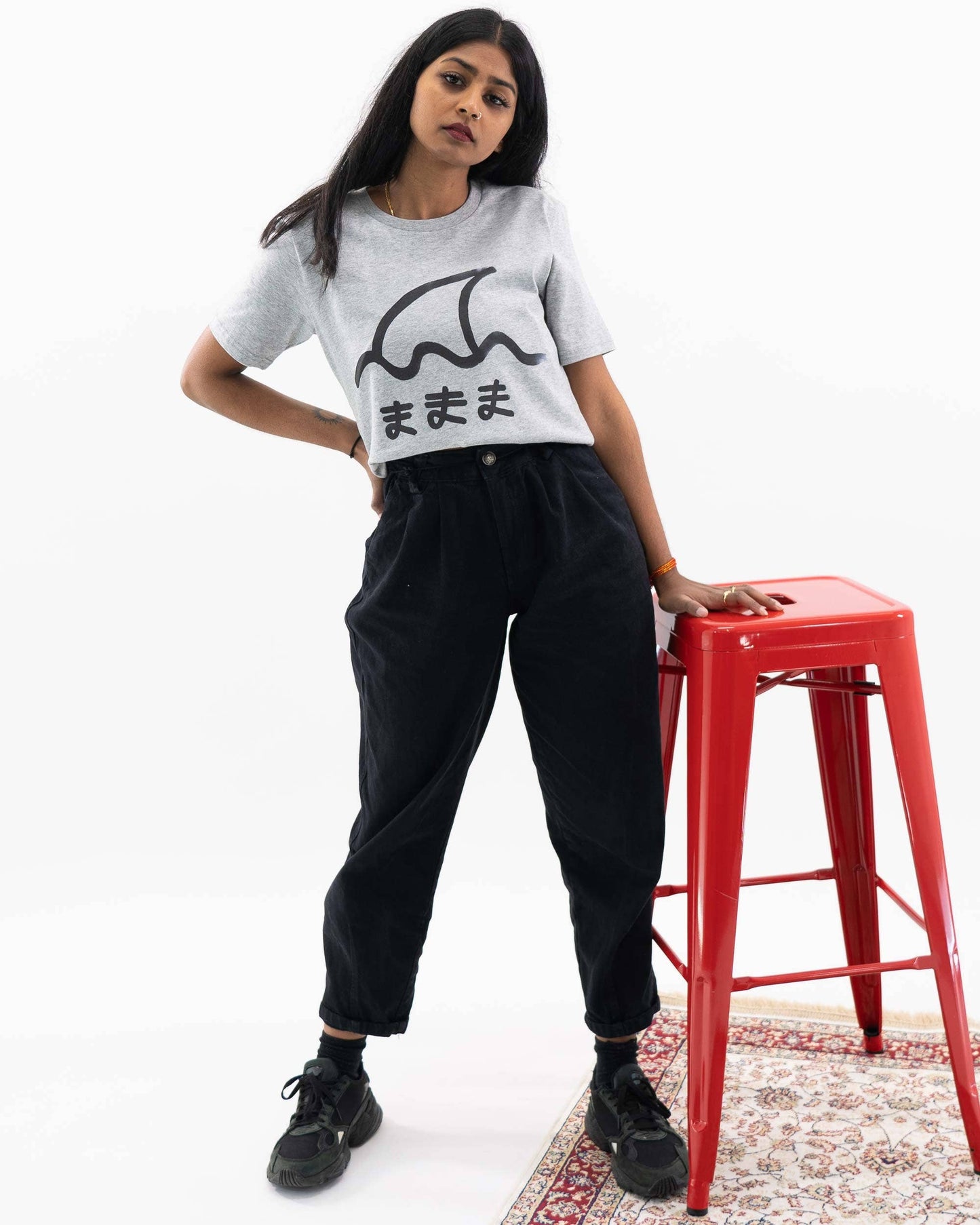 T-shirt unisex Mama con grafica giapponese in cotone biologico