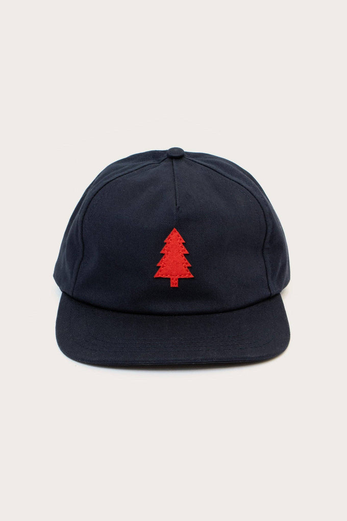 Cappellino Navy con Patch Albero e Visiera Piatta