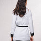 Cardigan in maglia con cintura e dettagli a contrasto