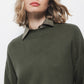 Maglione in maglia verde oliva con scollo tondo
