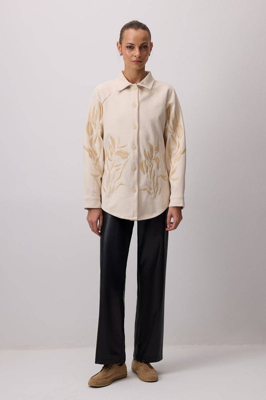 Shacket in lana ricamata Kale