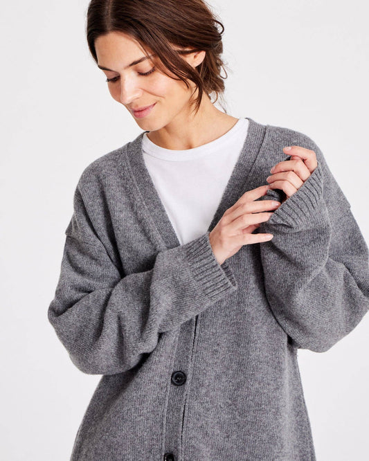 Cardigan Edith in lana d’agnello biologica grigio mélange