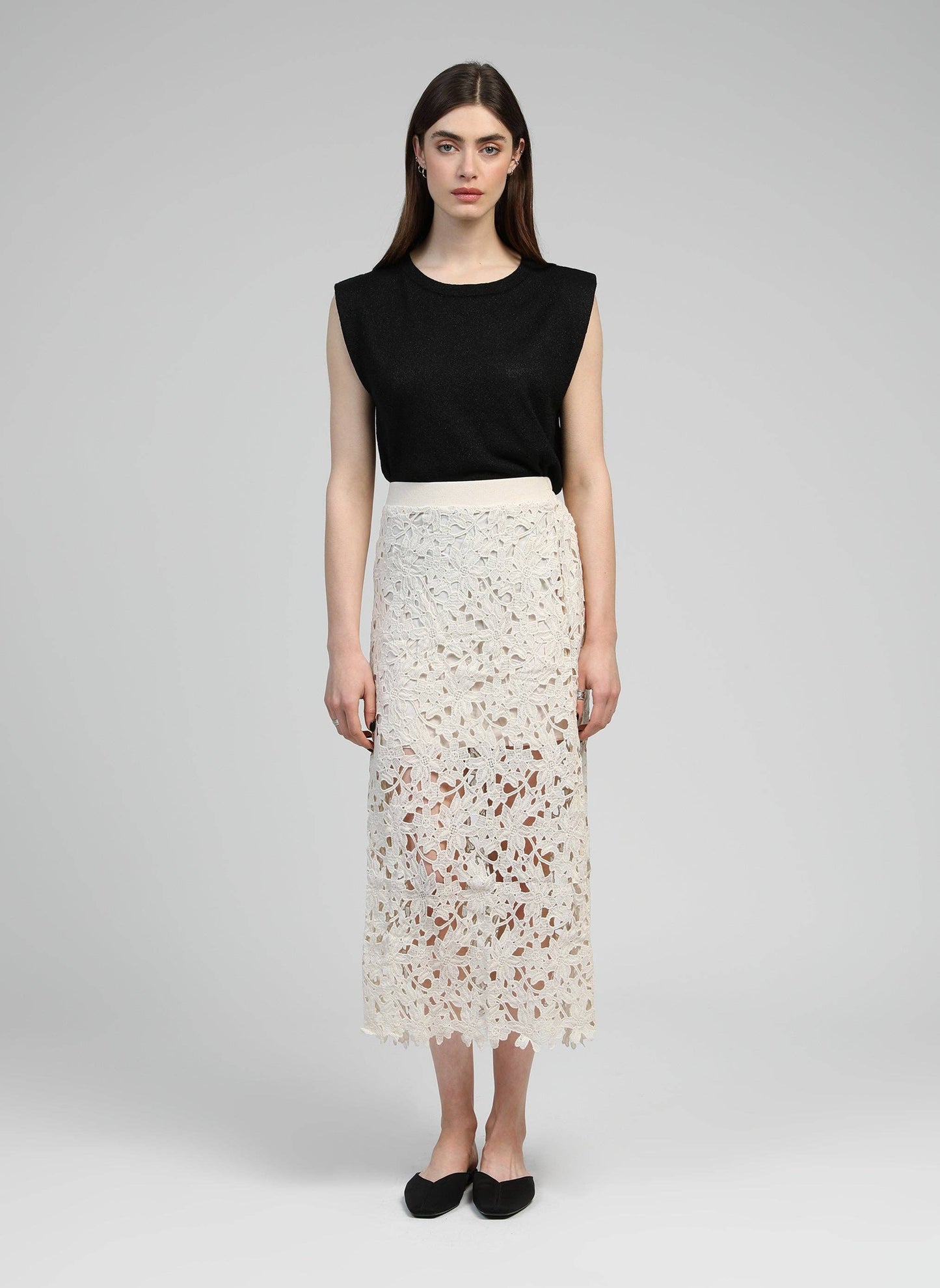 Gonna midi in pizzo floreale a vita alta