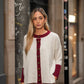 Cardigan bicolore con bottoni a contrasto