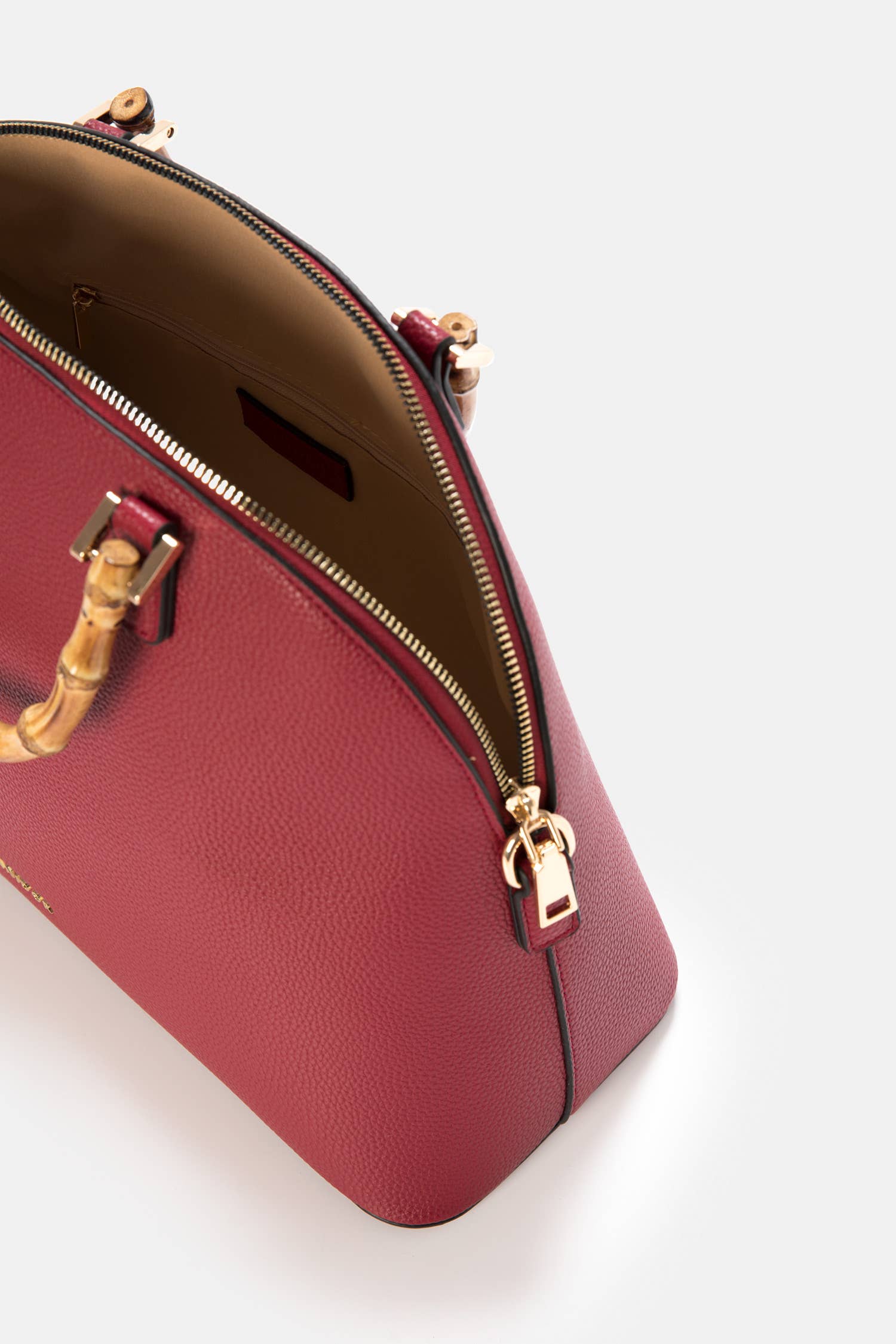 Borsa con manici in bambù