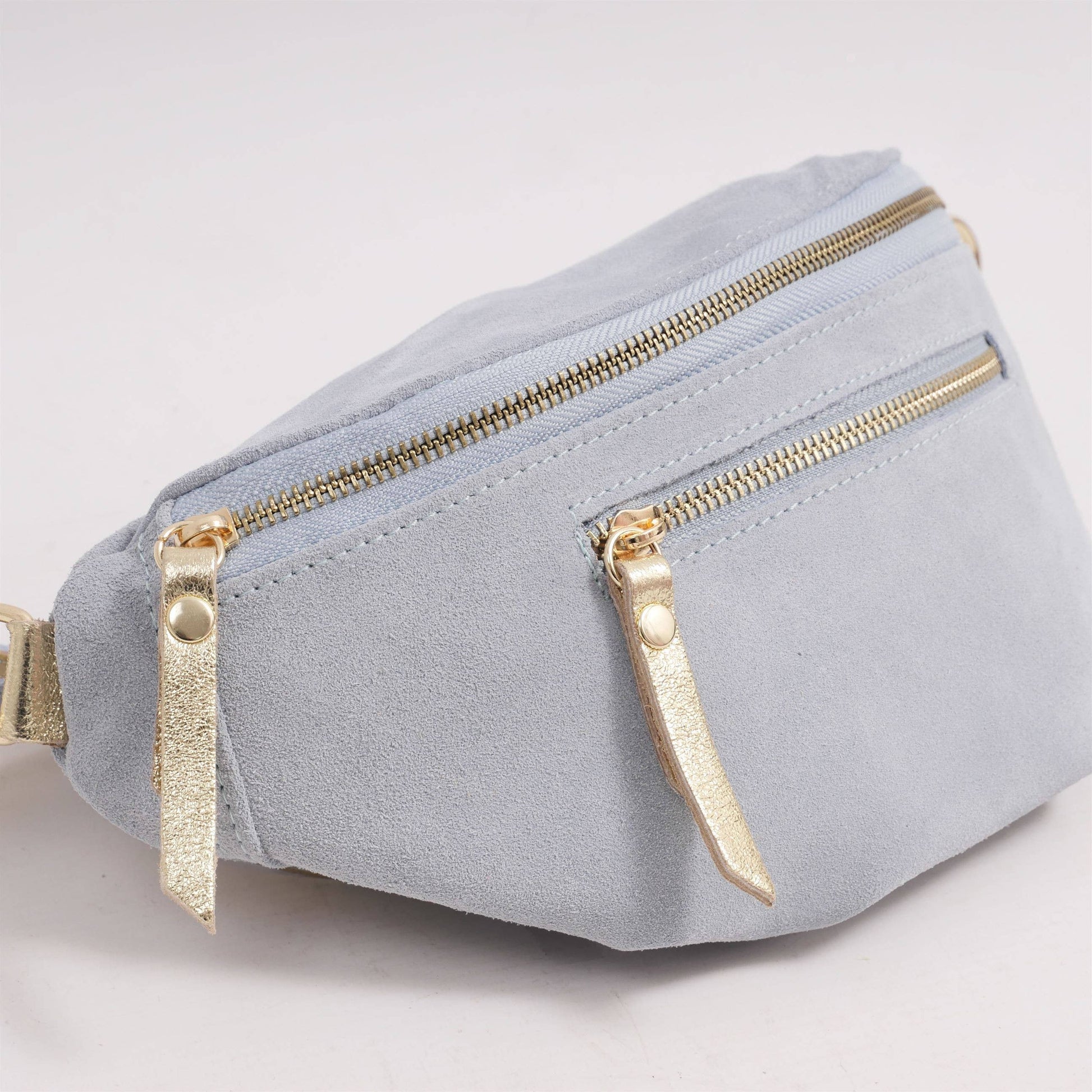 Marsupio in suede con dettagli in pelle dorata