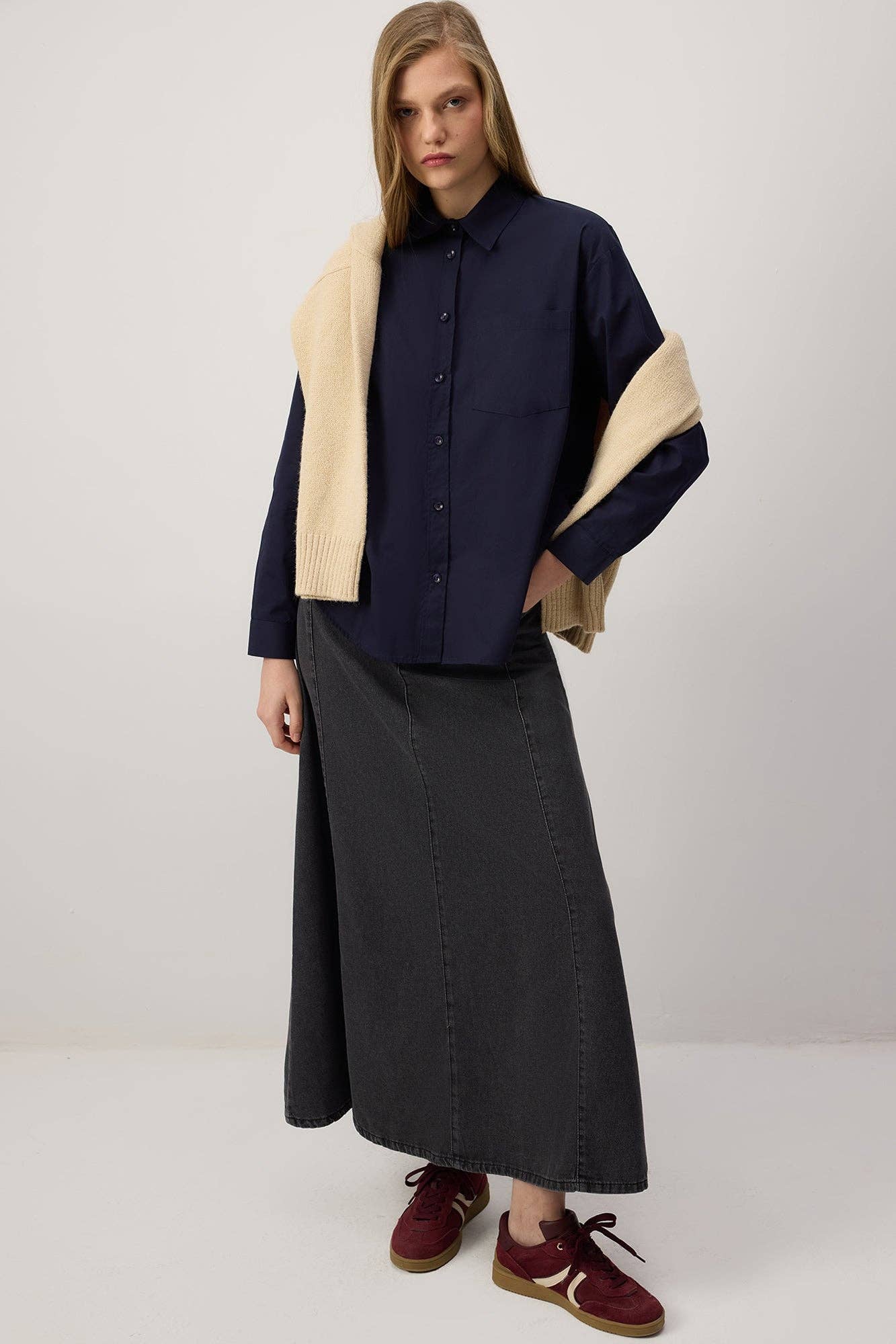 Camicia oversize con tasca applicata