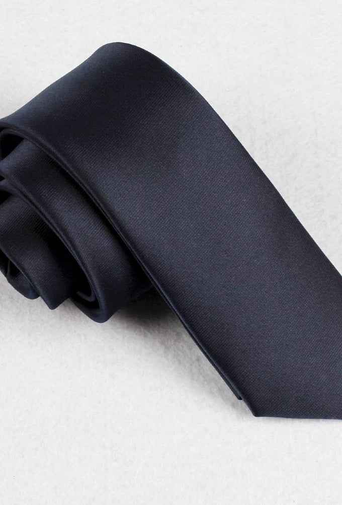 Cravatta in satin blu navy