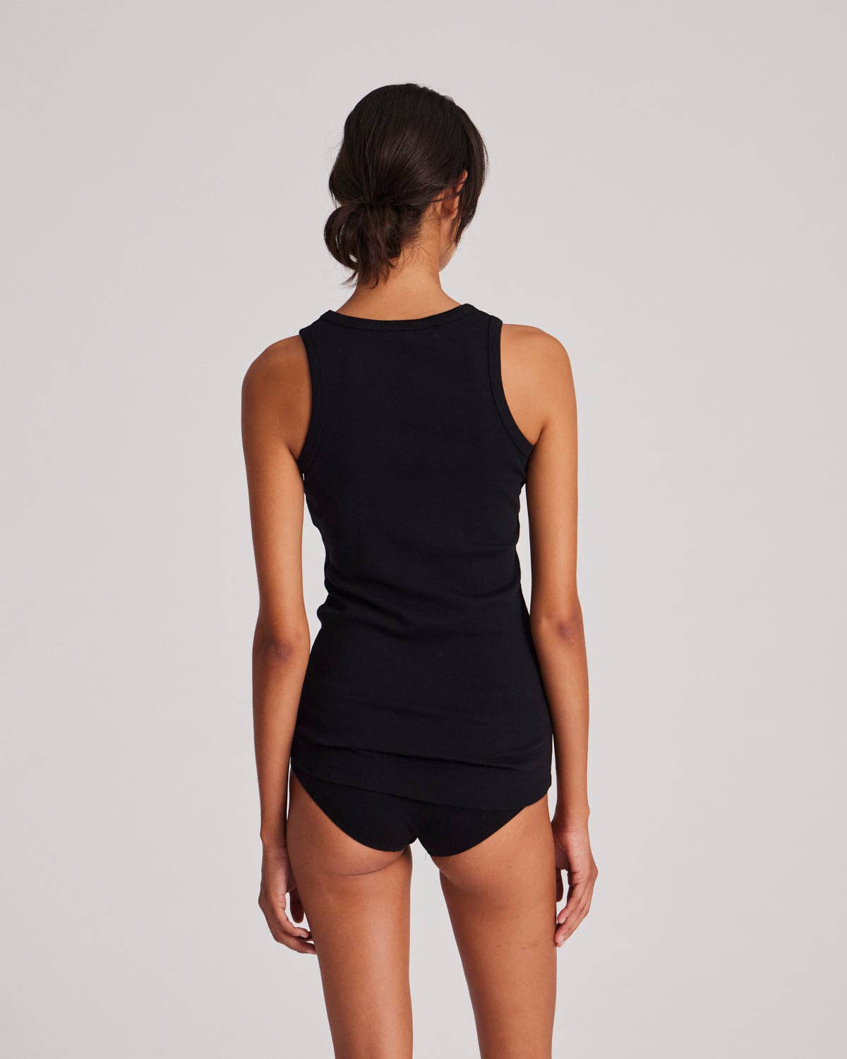 Top a costine Alberte in cotone biologico nero
