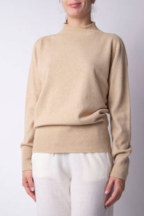 Maglia dolcevita in misto cashmere con lavorazione 3D