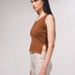 Top basic con aperture laterali