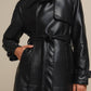Cappotto trench effetto pelle con cintura