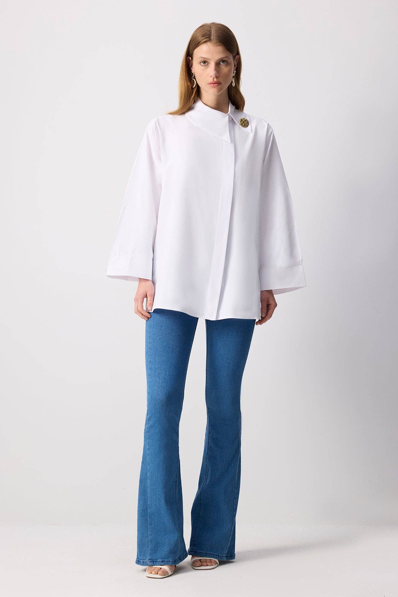 Camicia asimmetrica in popeline ecrù